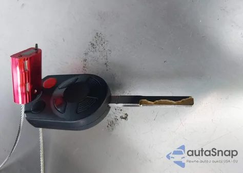 2015 Ford Focus Se z USA, uszkodzony, nr VIN 1FADP3K28FL223560